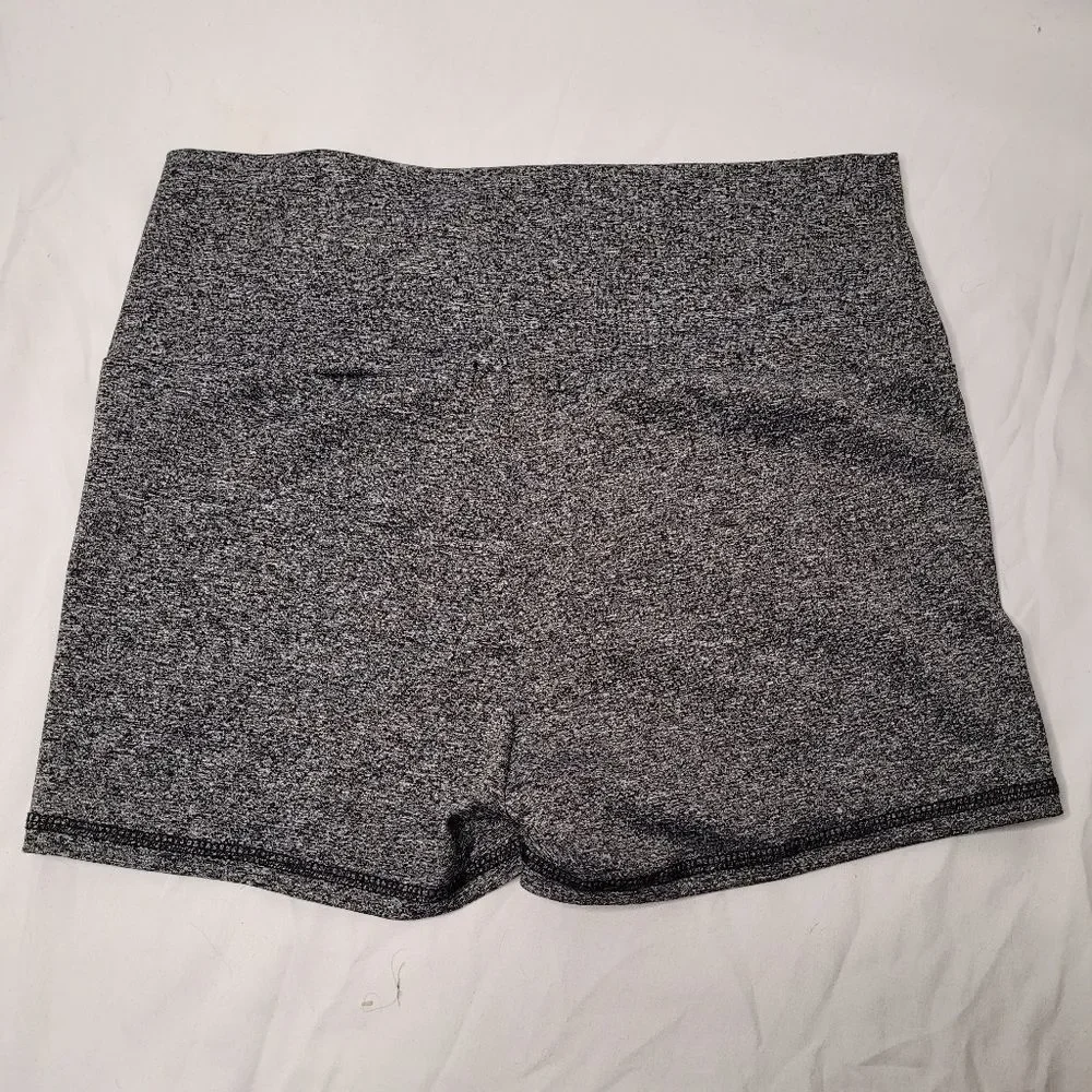 𝅺BOZZOLO Gray Athletic Stretch Shorts - Picture 2 of 4